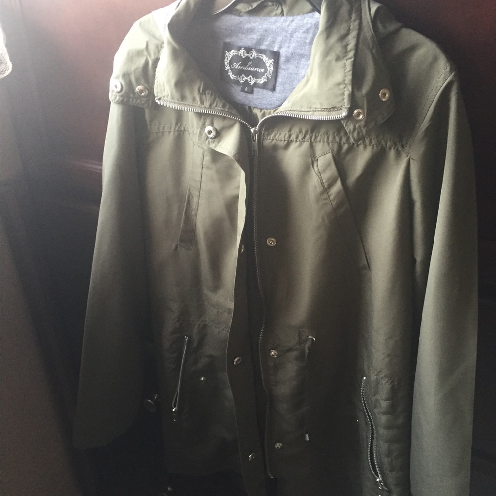 Green Long Jacket